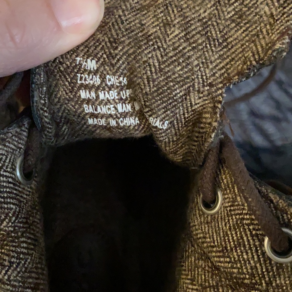 Boots - Picture 4 of 4